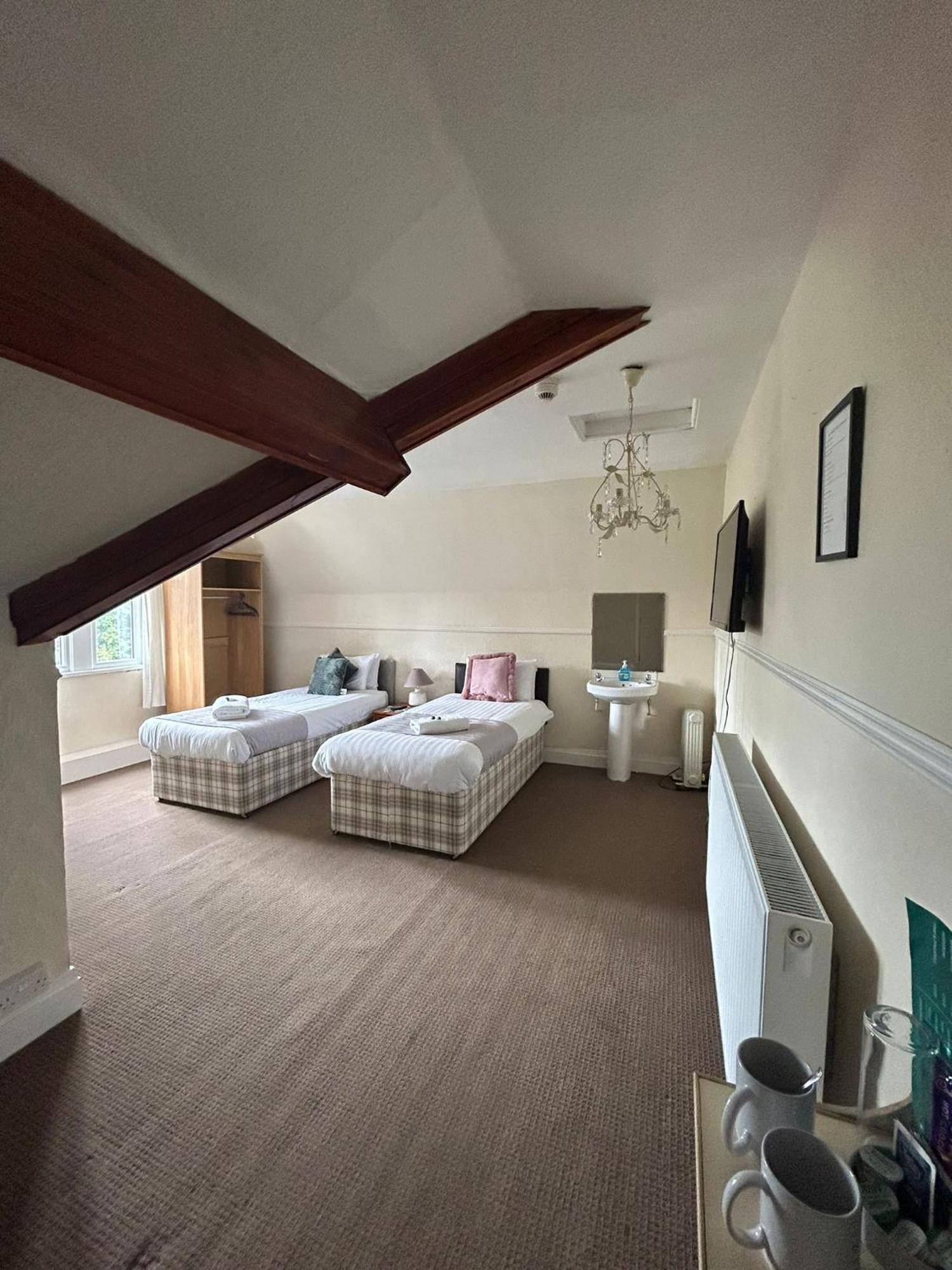 The Wheatley Hotel Doncaster Extérieur photo