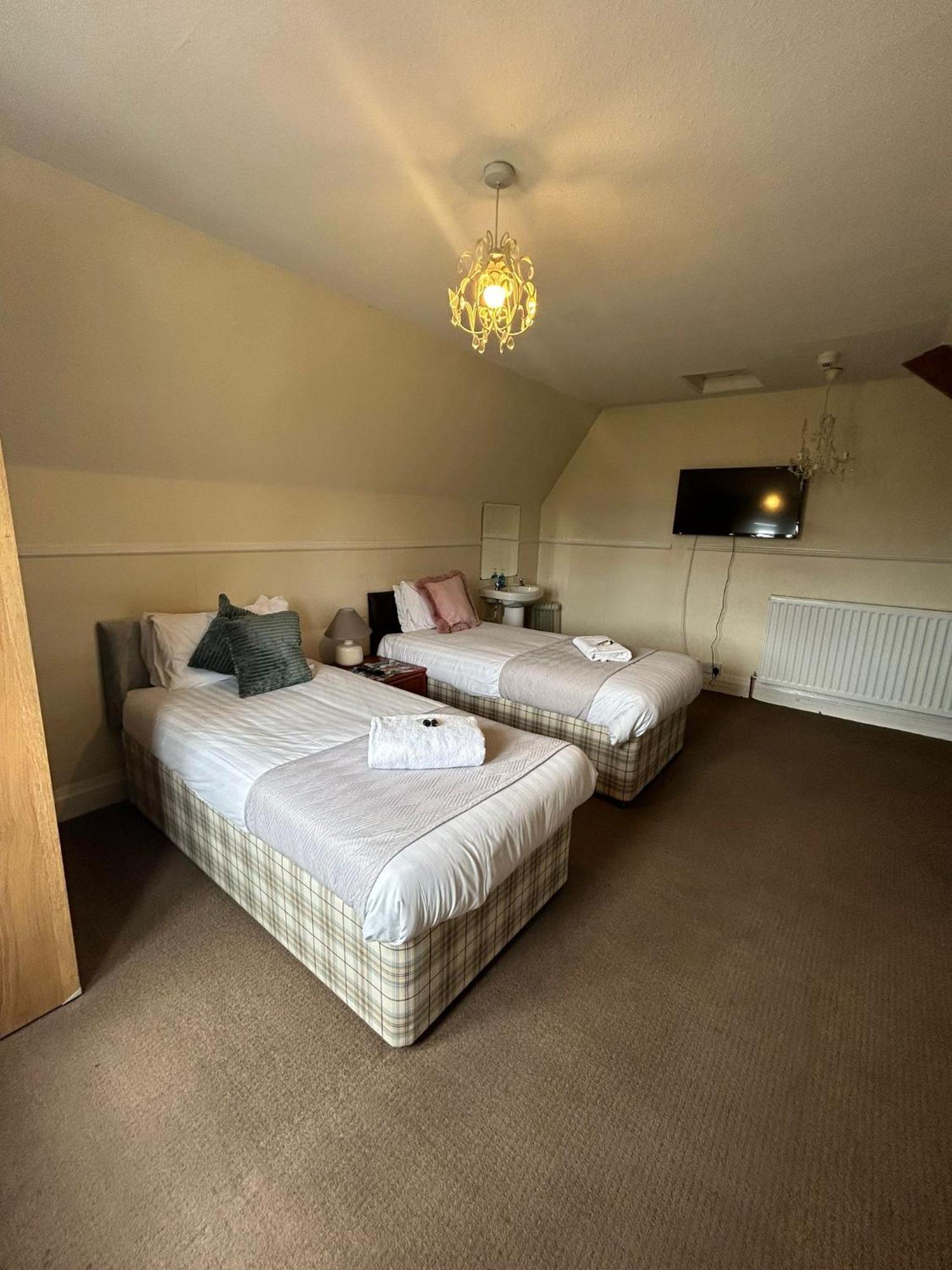 The Wheatley Hotel Doncaster Extérieur photo